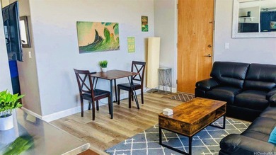 Turnkey investment opportunity! High-demand 2-bed, 1-bath fully - photo 4