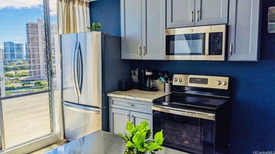 Turnkey investment opportunity! High-demand 2-bed, 1-bath fully - photo 7