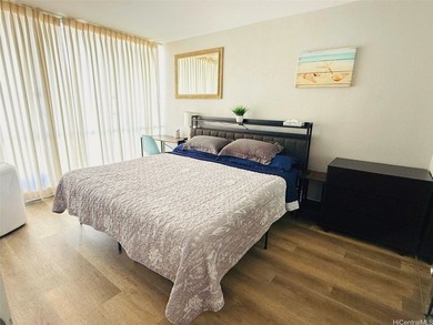 Turnkey investment opportunity! High-demand 2-bed, 1-bath fully - photo 8