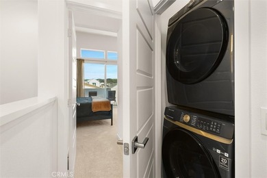 Welcome to 540 Sparrowhawk Way, a beautifully designed tri-level - photo 27