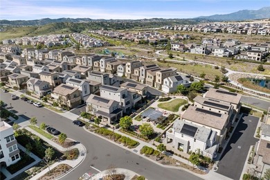 Welcome to 540 Sparrowhawk Way, a beautifully designed tri-level - photo 31