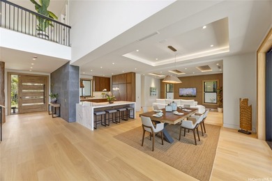 Introducing a rare new luxury construction in the heart of - photo 5