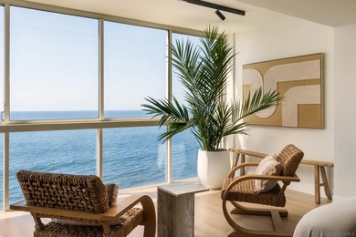 Perched high above the coastline on the 14th floor in coveted La - photo 8