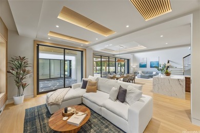 Introducing a rare new luxury construction in the heart of - photo 10