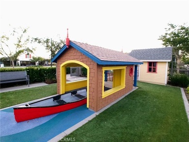 Welcome to 540 Sparrowhawk Way, a beautifully designed tri-level - photo 50