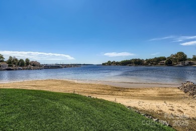 Lake Condo For Sale in Cornelius, North Carolina