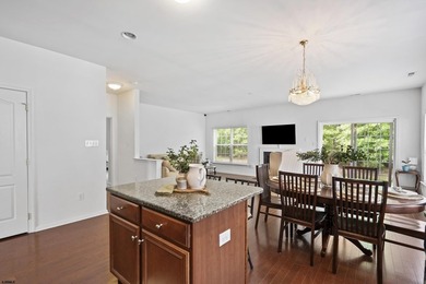 Welcome to easy living in this beautifully maintained 2-bedroom - photo 10