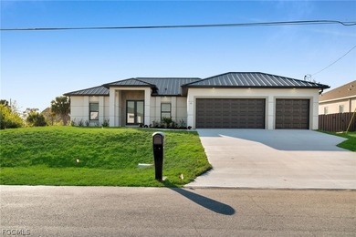 Cape Coral Area Home For Sale in Cape Coral Florida