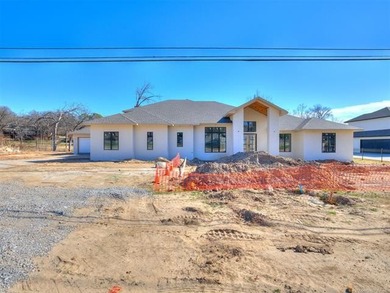 (private lake, pond, creek) Home For Sale in Tulsa Oklahoma