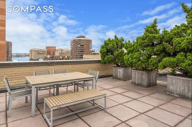 Make your home in this comfortable and charming renovated - photo 11