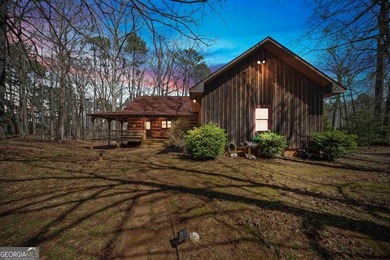 Log Cabin life in a great location with Lake Oconee views and a - photo 2