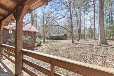 Log Cabin life in a great location with Lake Oconee views and a - photo 5