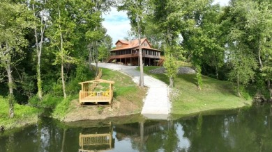 Lake Home For Sale in Burkesville, Kentucky