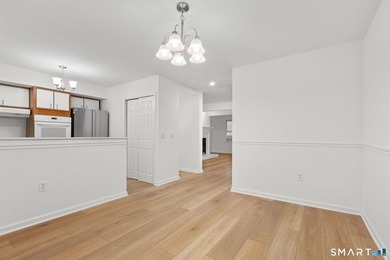 Bright and beautifully updated three level Townhouse in the - photo 12