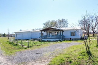 Lake Eufaula Home For Sale in Checotah Oklahoma