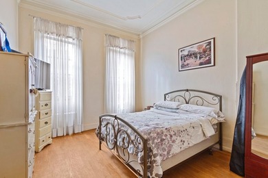 Nestled majestically in the heart of Central Park Slope, 457 6th - photo 8