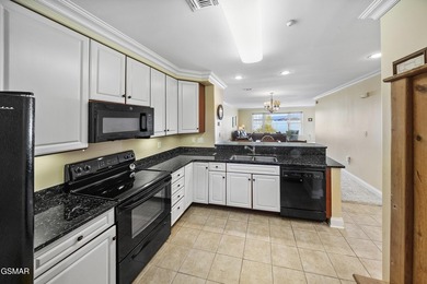 Exceptional opportunity to experience lakefront living at Harbor - photo 10