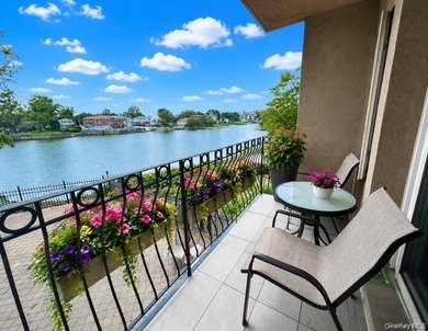 Welcome to 1404 Outlook Avenue, Unit 2, a beautifully maintained - photo 1