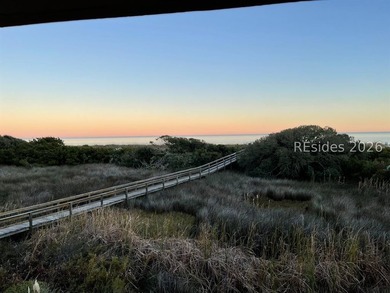 What would be better than a direct oceanfront villa over the - photo 2