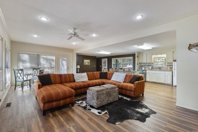 Additional listing photo 2