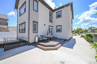 Completed in December 2019, this beautifully designed home - photo 3