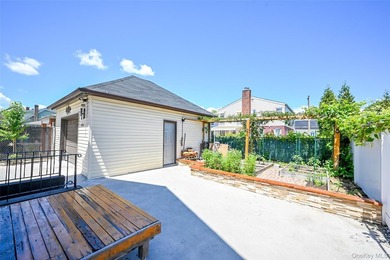 Completed in December 2019, this beautifully designed home - photo 4