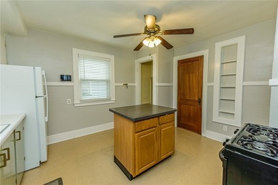 A fantastic value in the highly desirable Homestead Heights - photo 19