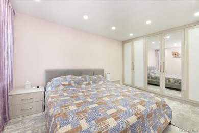 Welcome to this beautifully renovated 2-bedroom, 1-bath co-op - photo 22