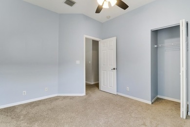 Come see this 3-bedroom, 2 bath, 1-car garage corner unit in one - photo 24