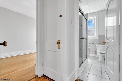 Beautifully updated condo just steps from the boardwalk and - photo 6
