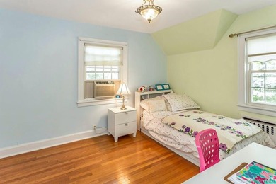 Nestled in the heart of Historic Broadway Flushing, this - photo 26