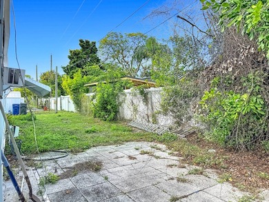(Espanol a continuacion) Welcome to Pine Haven Mobile Home Park - photo 32