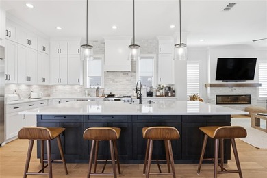Virtually Staged. Modern Luxury in the Heart of Winter Garden's - photo 10