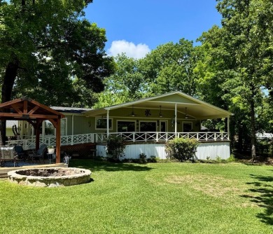 Lake Home For Sale in Trinidad, Texas