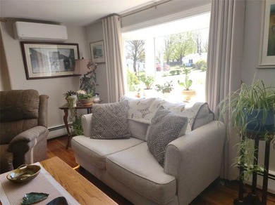 One-level living at its finest in Warwick! Don't miss the - photo 16