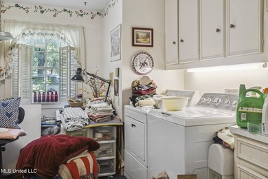 What a deal!! A Must Sell!! What a fabulous house in a most - photo 21