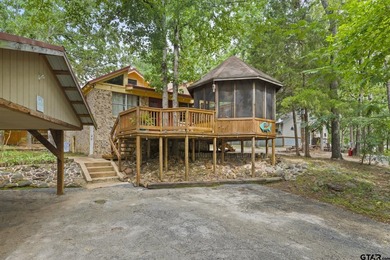 If you've ever dreamed of owning a classic waterfront lake house - photo 2
