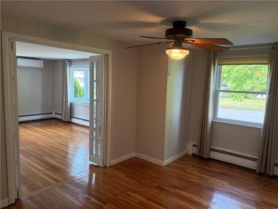 One-level living at its finest in Warwick! Don't miss the - photo 23