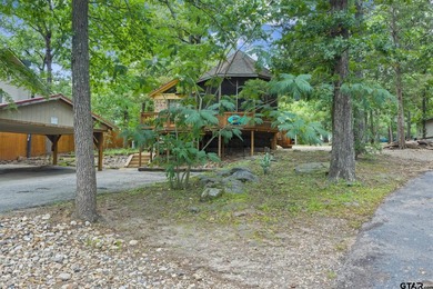 If you've ever dreamed of owning a classic waterfront lake house - photo 9
