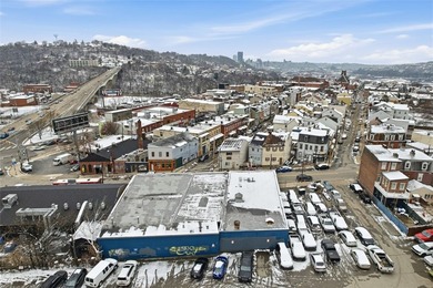 INCREDIBLE OPPORTUNITY! This property can be used as it - photo 31
