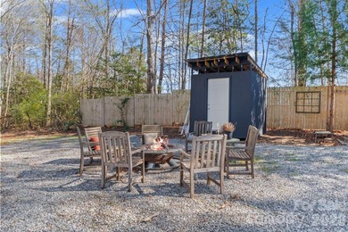 Welcome to your private riverfront retreat at 214 Ridgeway Drive - photo 36