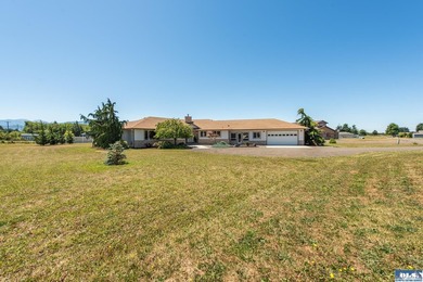 Panoramic Olympic Mountain views take center stage from this - photo 47