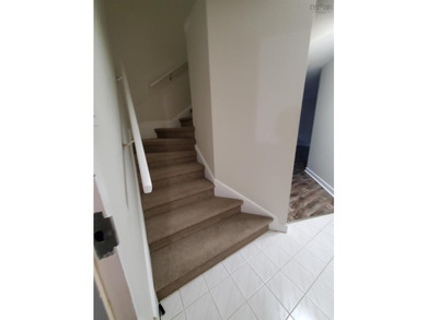Welcome to easy condo living in the heart of Rockingham. This - photo 3