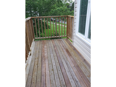 Welcome to easy condo living in the heart of Rockingham. This - photo 8