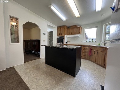 Most secluded for a mobile home park setting, a corner lot of a - photo 11