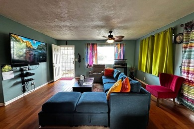 Location, location, location! Peaceful, quiet setting only - photo 17
