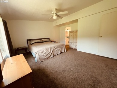 Most secluded for a mobile home park setting, a corner lot of a - photo 20