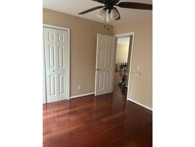 Under 300K and right in the heart of Bluffton! This single - photo 5
