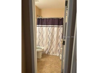 Under 300K and right in the heart of Bluffton! This single - photo 8