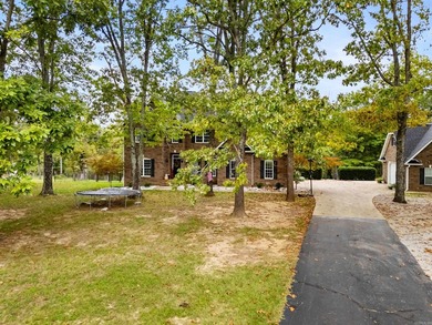 Experience refined lake living in this estate-style custom home - photo 45